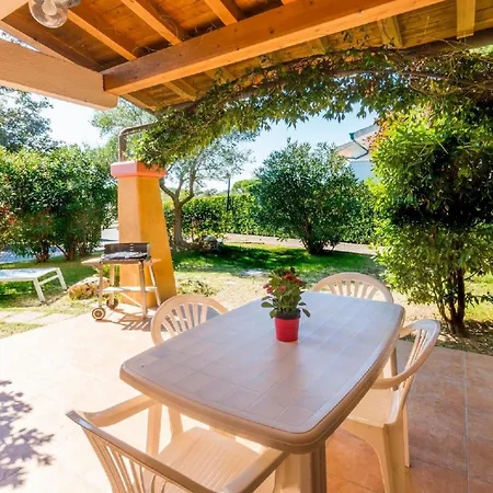 Holiday home Stella Marina 2A *